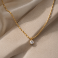 Collier Solara